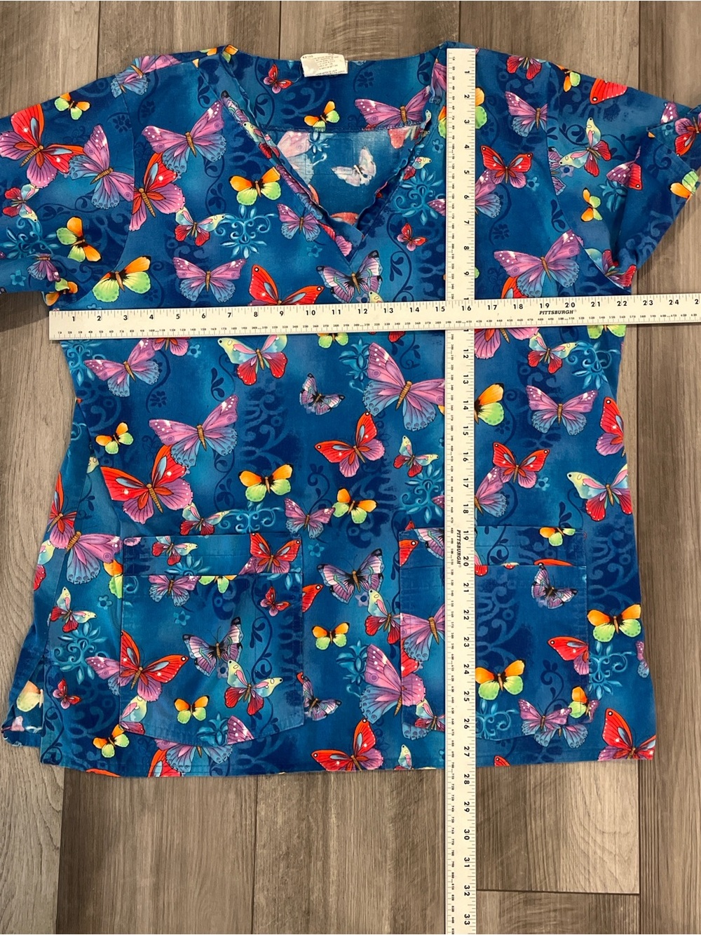 Butterfly Print Short Sleeve Scrub Top - Blue